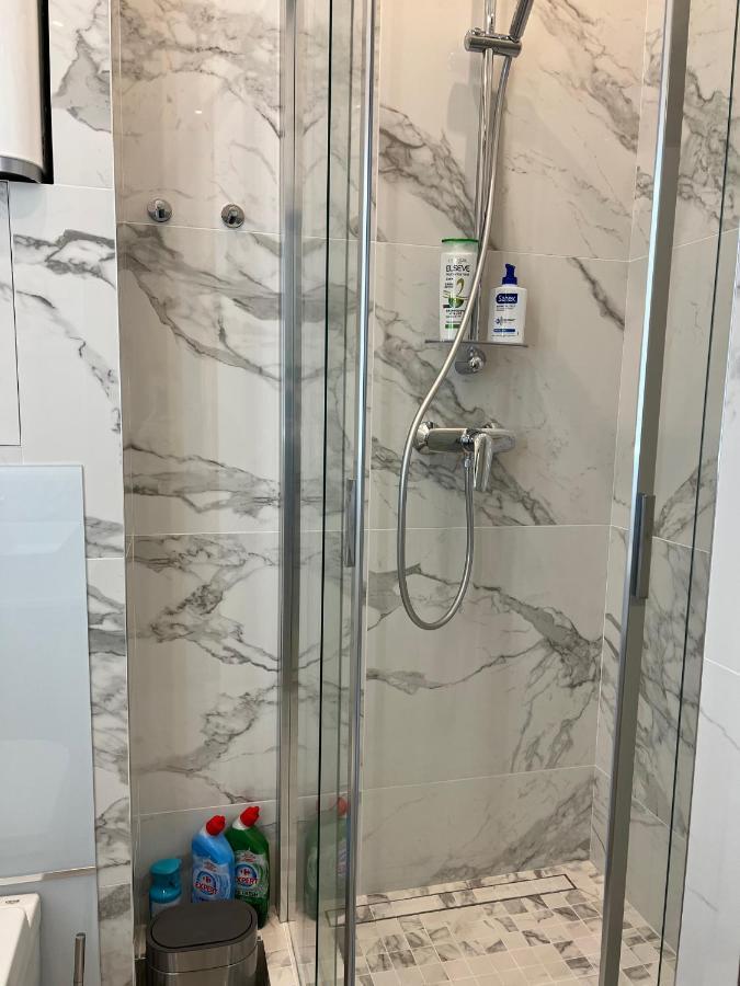 Newly Renovated Luxury Suite In The Center Of Cannes Zewnętrze zdjęcie